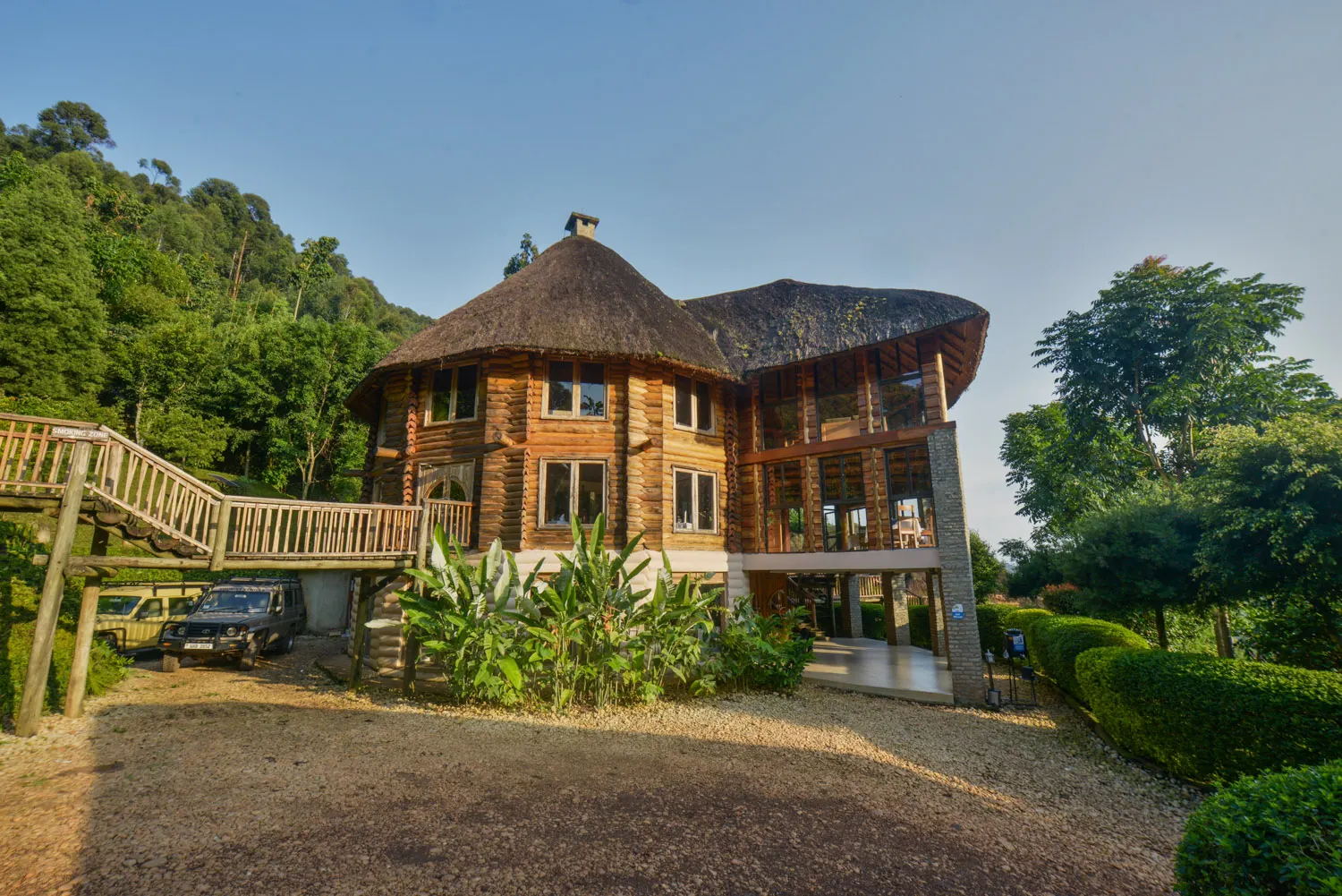 Trackers Safari Lodge